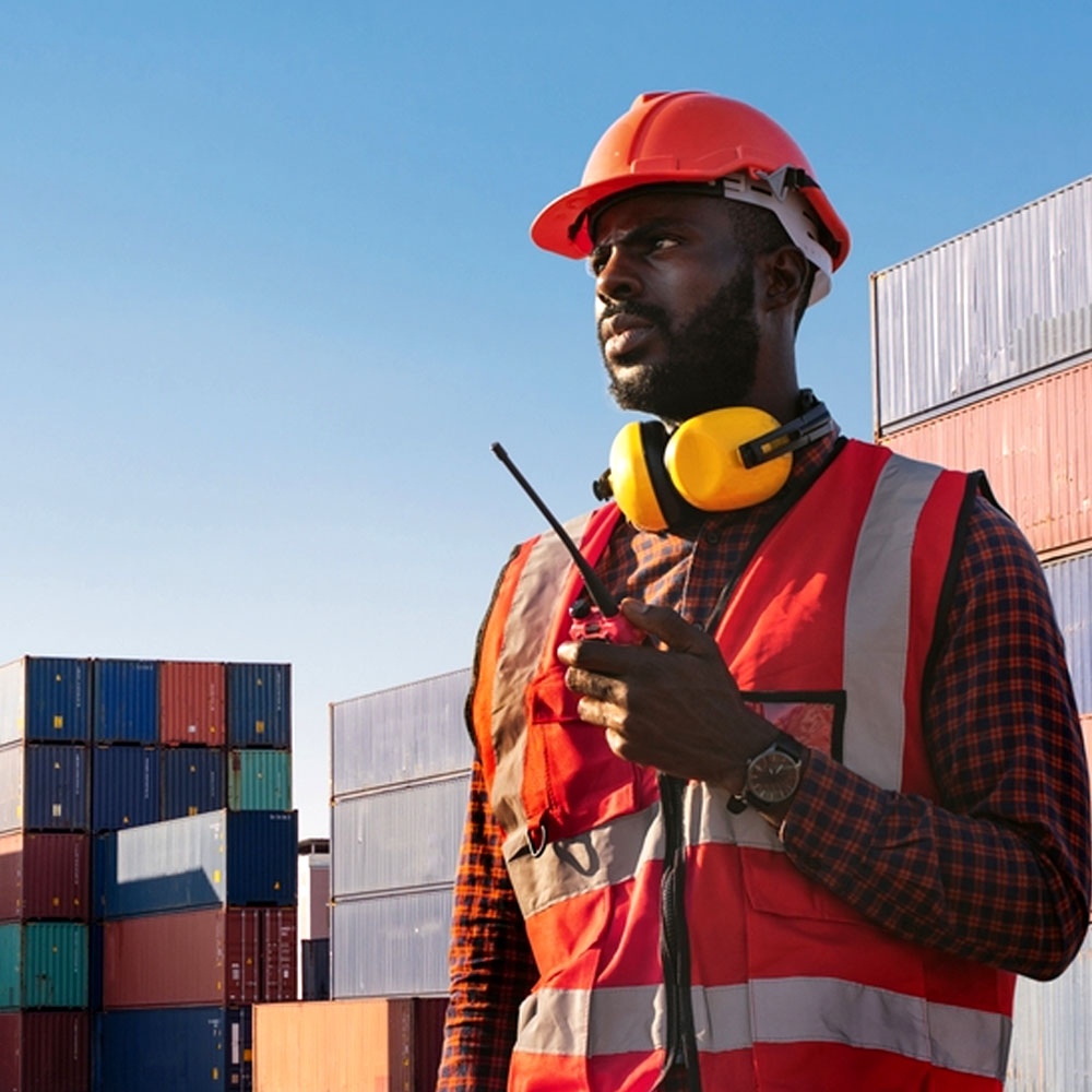 Assurance cargo male